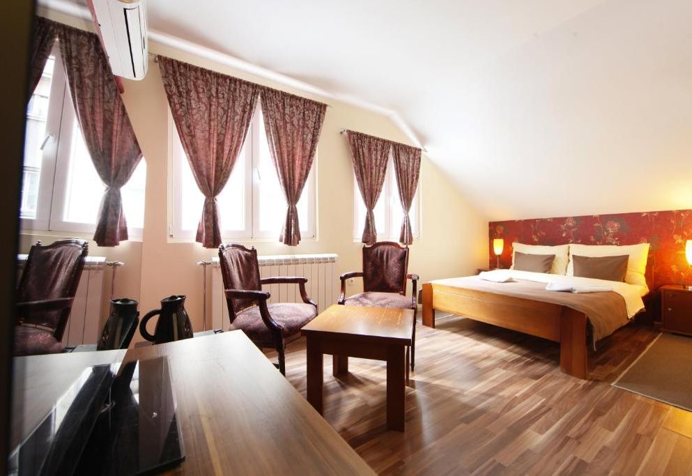 Rooms Konak Mikan