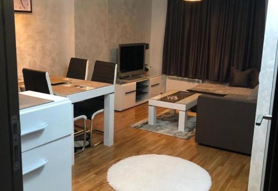 apartman Kraljevi čardaci Sadikovic sa garažom