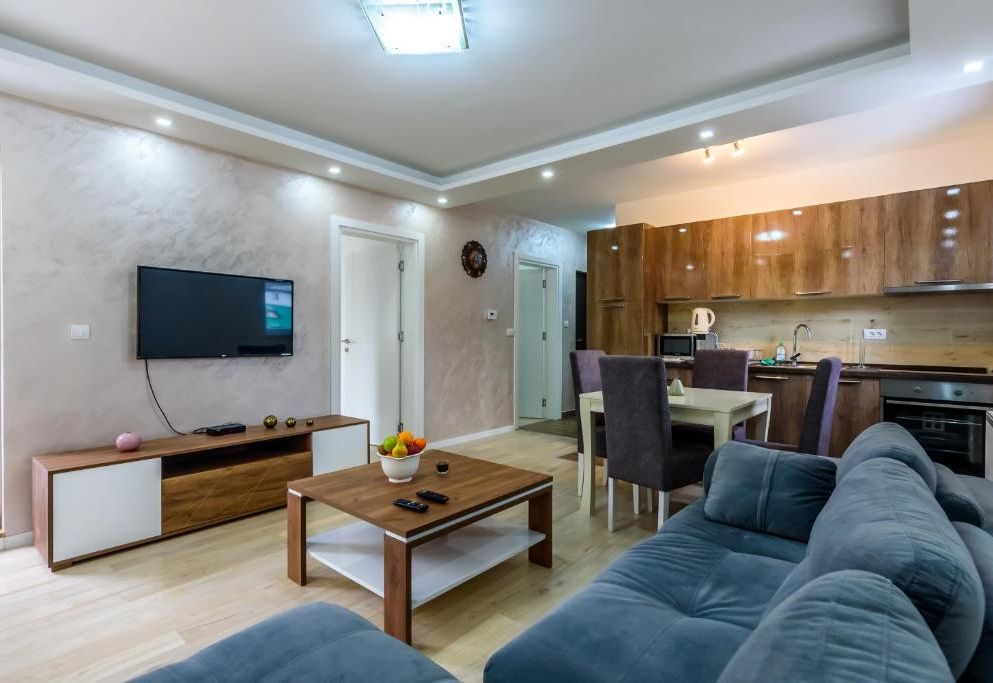 Apartmani “LAZAR” i “LENA”