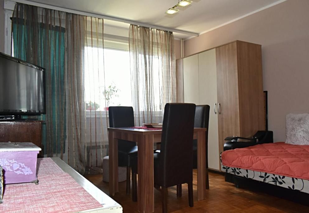 Apartman M Bubanj