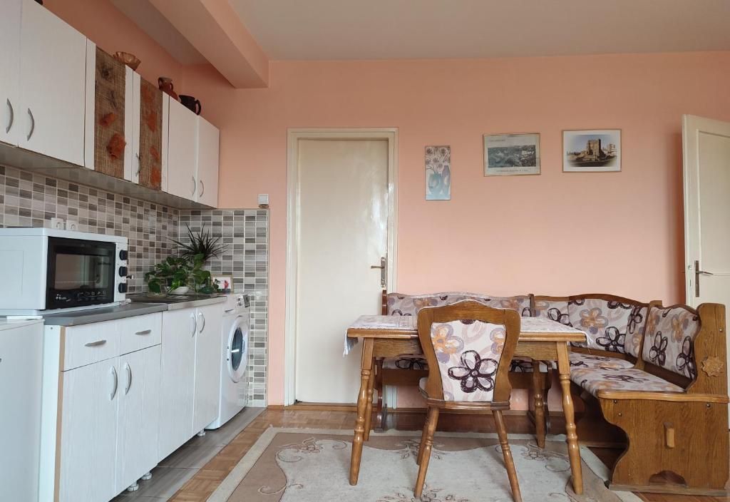 Apartman UNA