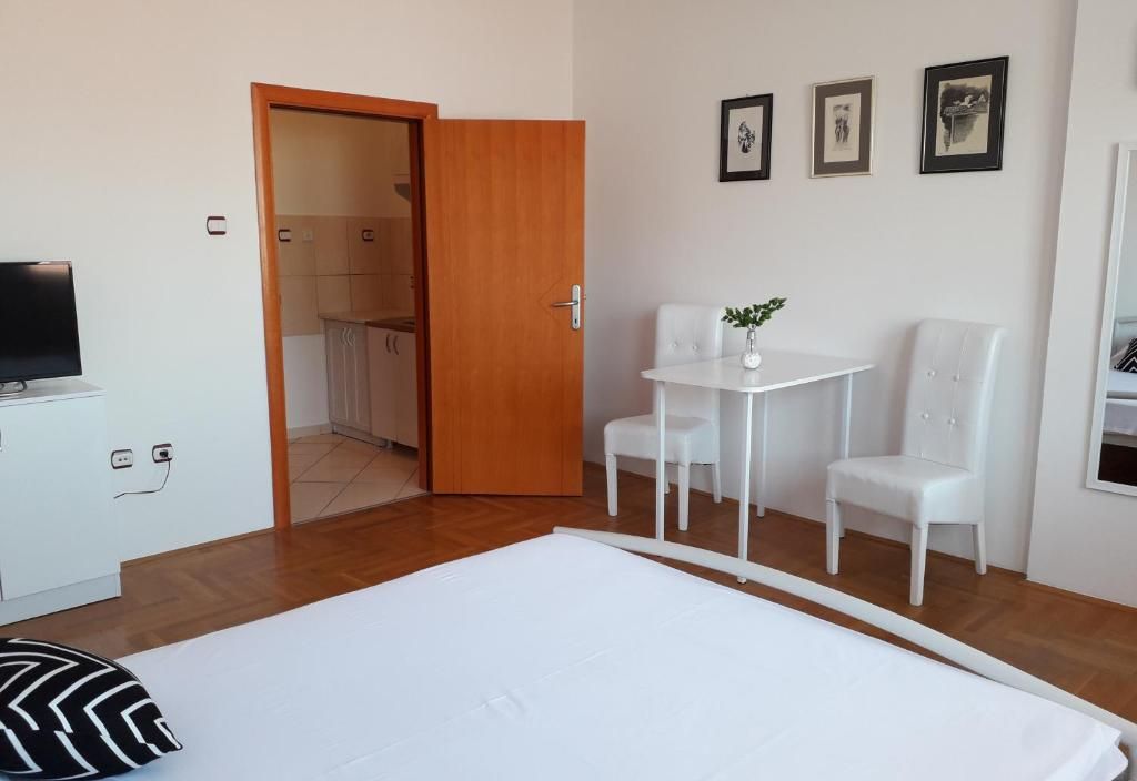 Apartman Dunja NS 2