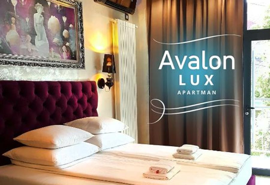 Avalon Lux Studio Apartment