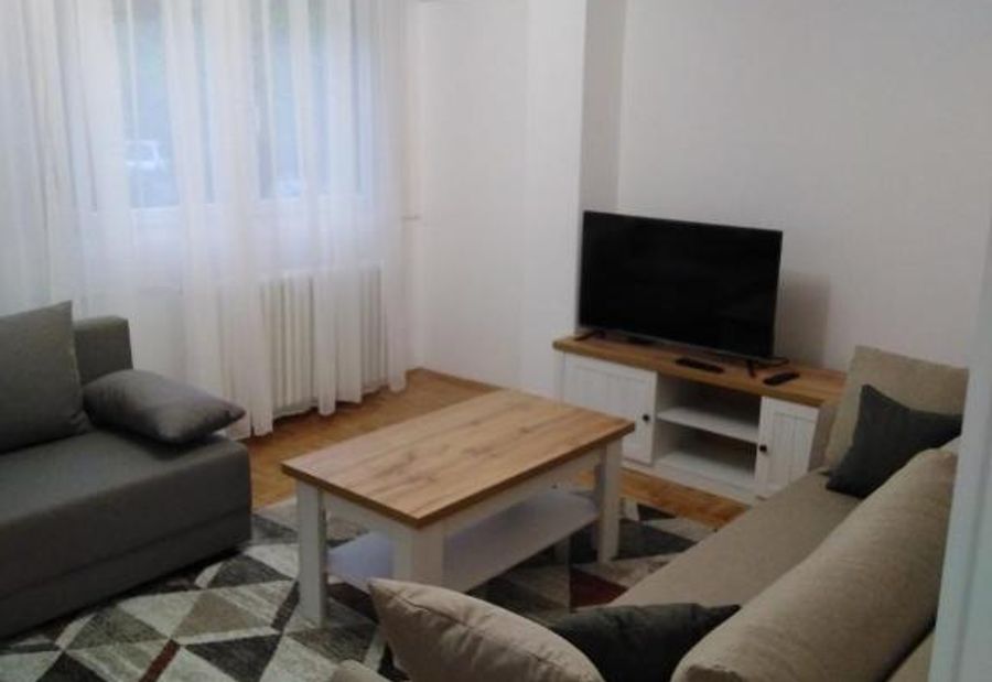 Domenica Apartment