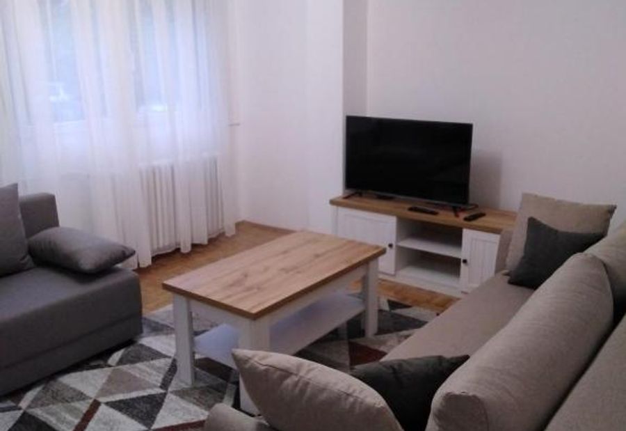 Domenica Apartment