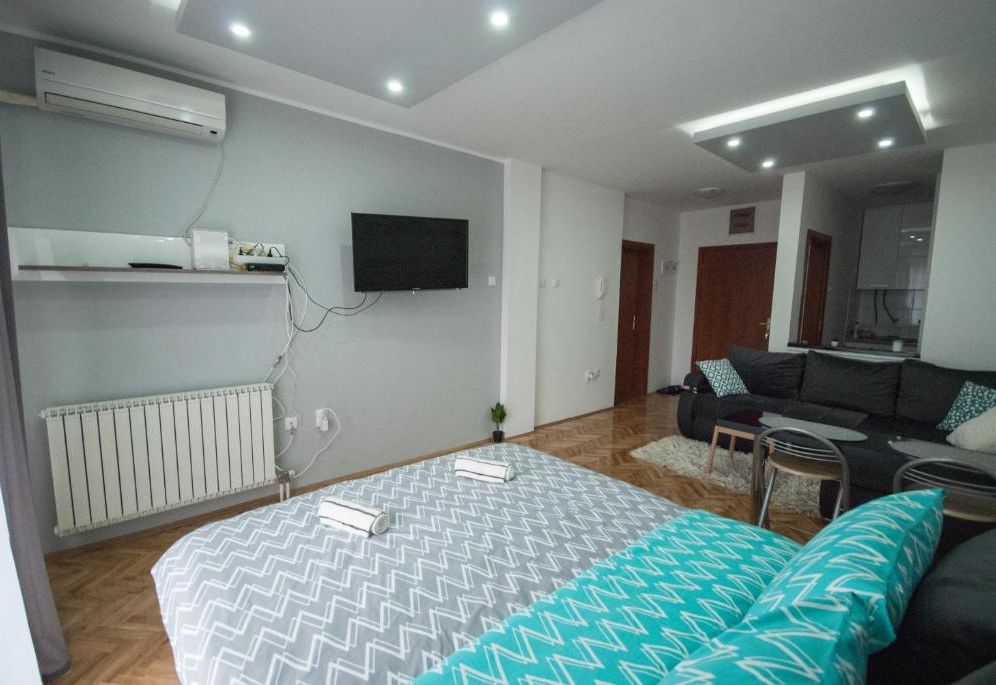 MM Lux Apartment, Novi Sad