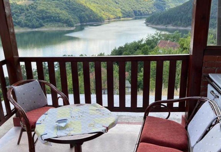 Apartman jezero Vrutci