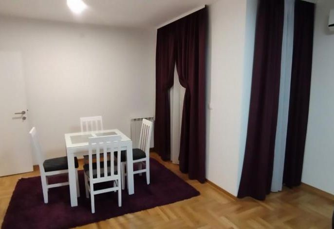 Apartman Davidović 32