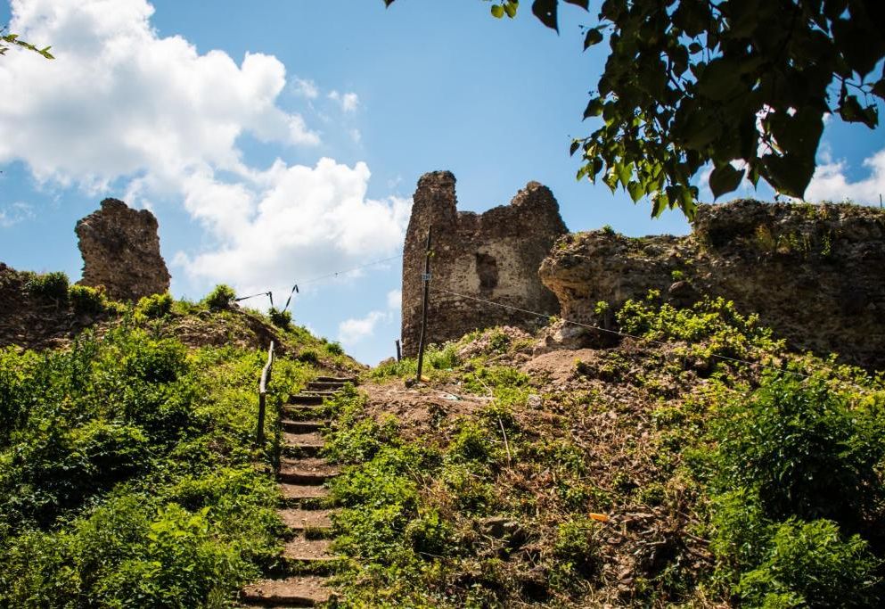 Etno Naselje Vrdnička kula