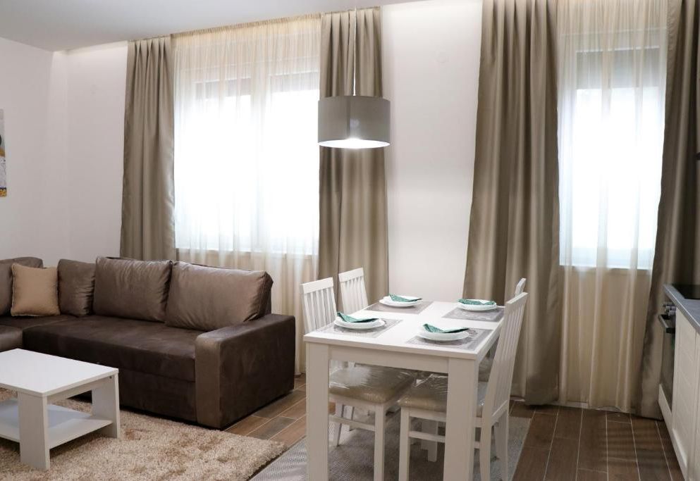 Lux apartmani Novi Park