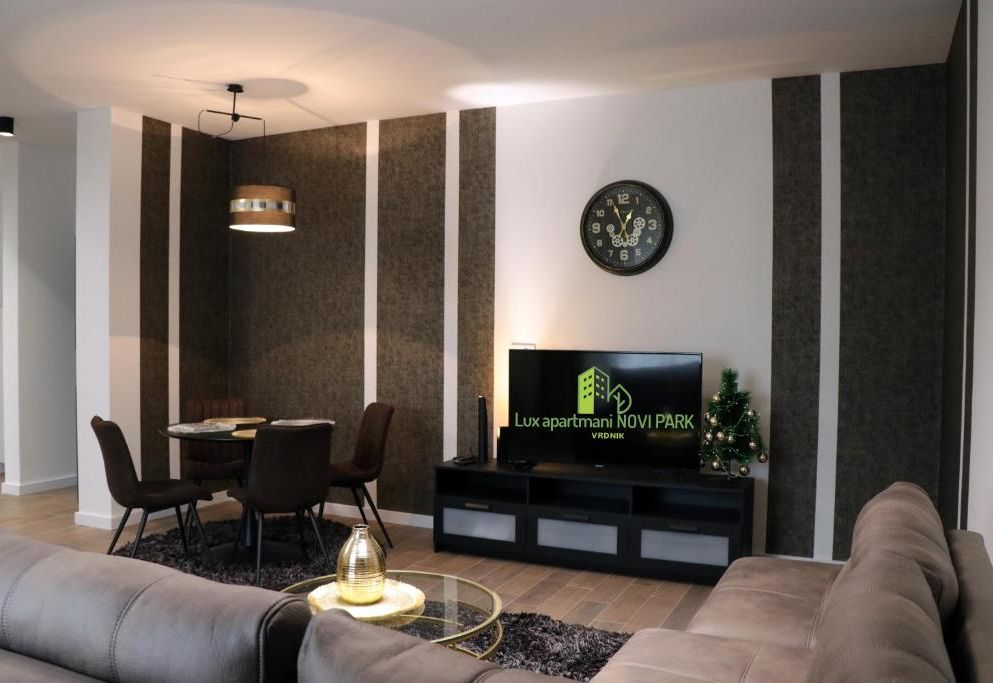 Lux Apartmani Novi Park