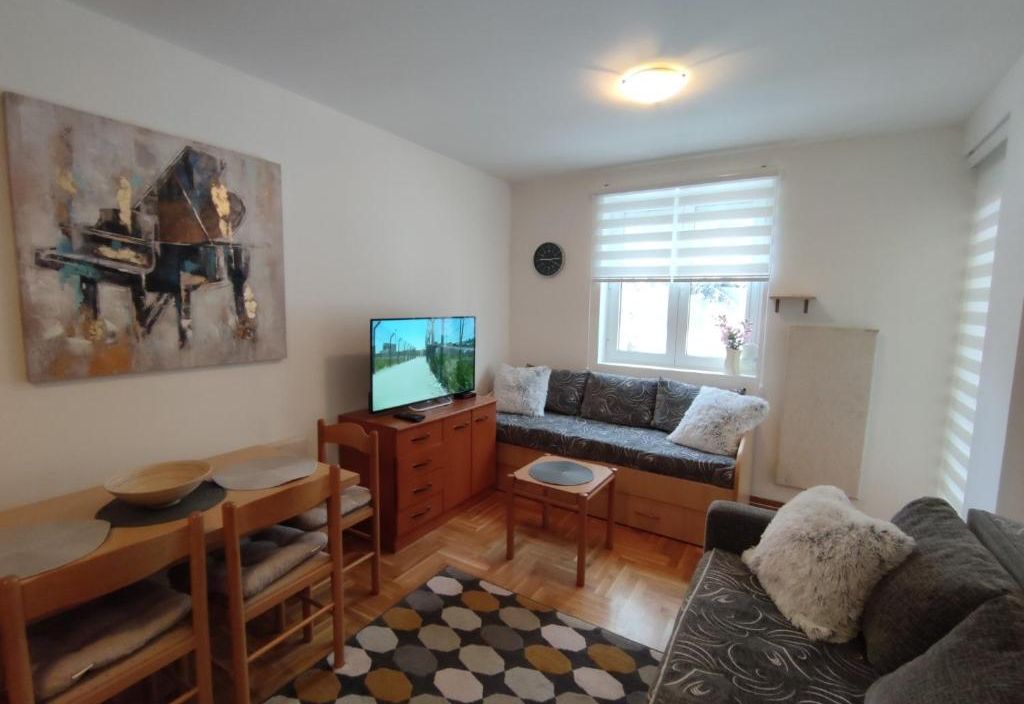 Apartman Paja