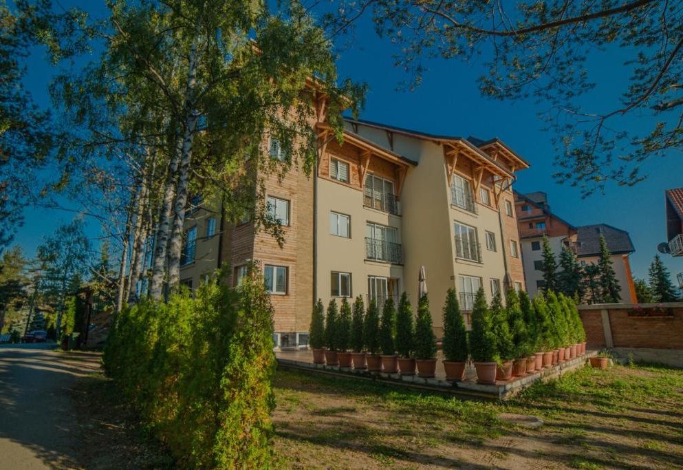 Apartments Bramar