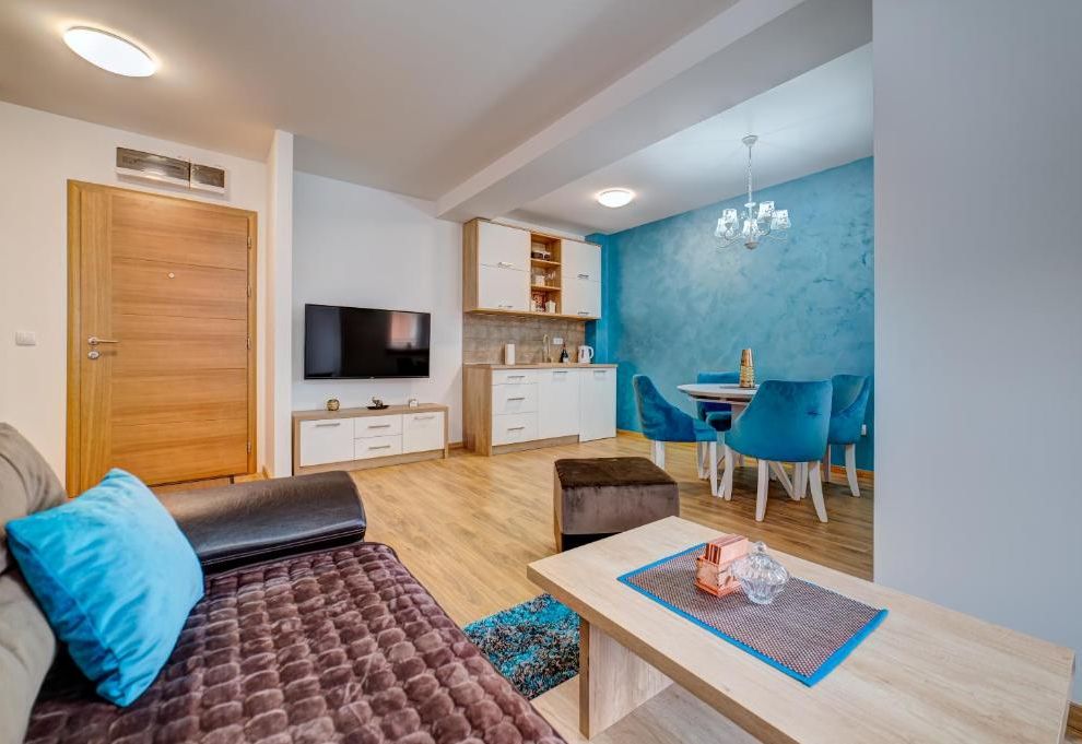 MB LUX APARTMANI