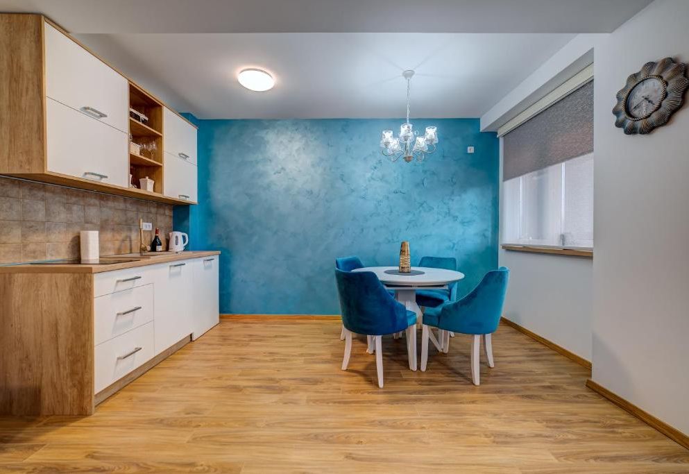 MB LUX APARTMANI