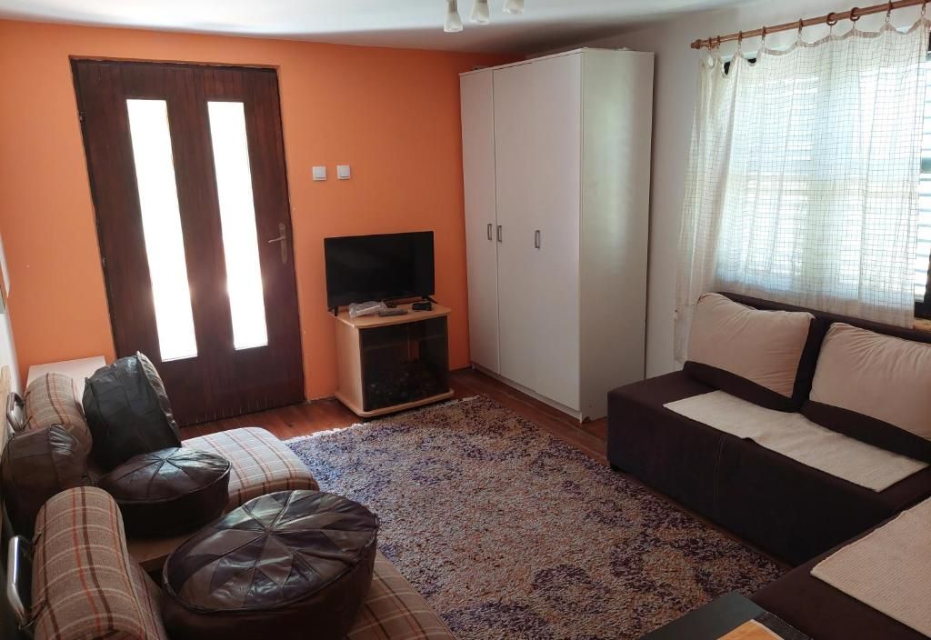 Nešić apartmani, Donji Gajevi