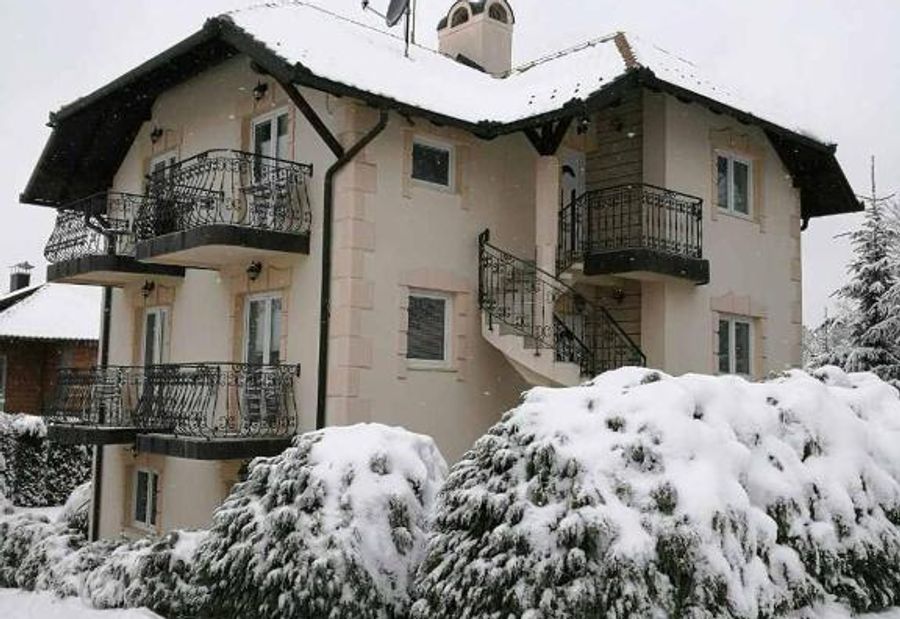 Villa Dama & Dubravka