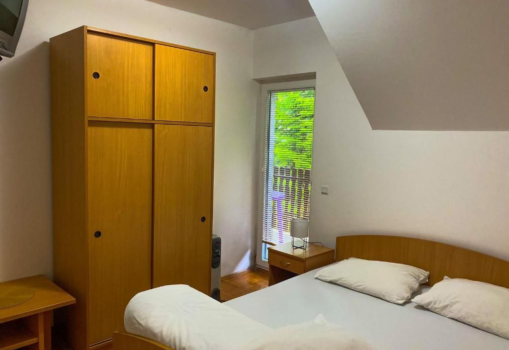 Apartmani vila Todor