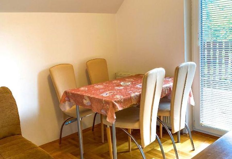 Apartmani vila Todor