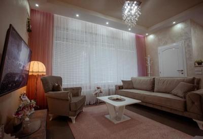 Studio apartman Dona